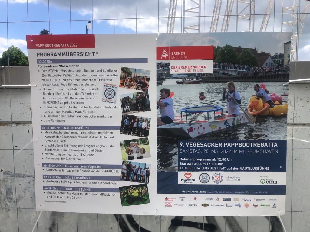 9 Pappbootregatta Bremen Vegesack am Hafenmuseum 28.05.2022